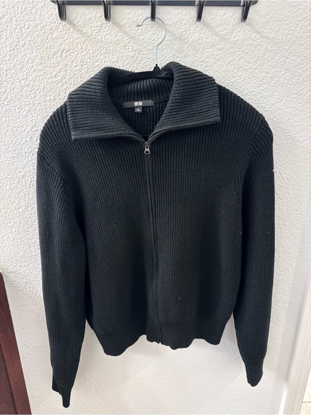 Uniqlo Black Ribbed Zip-Up Knit Sweater